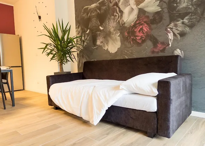 Апартаменты In Town *